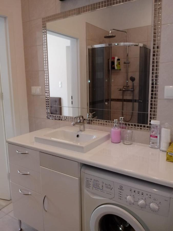 Come&Stay Zielona Gora Экстерьер фото